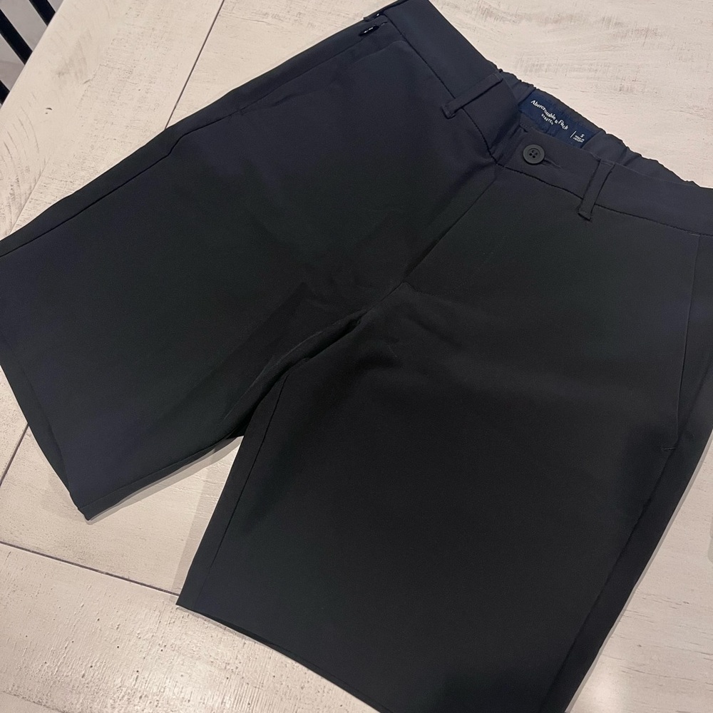 ✨NEW✨Men’s Golf Shorts